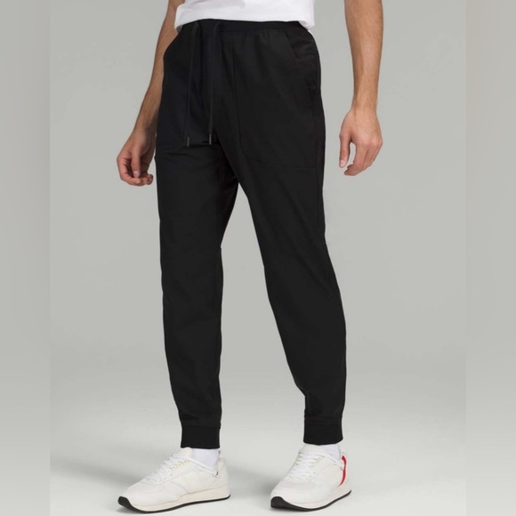 Lululemon sz M ABC Jogger Warpstreme Black Jogger Pants great condition - Picture 1 of 13